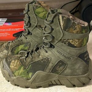 Merrell Hiking Boots (worn once)